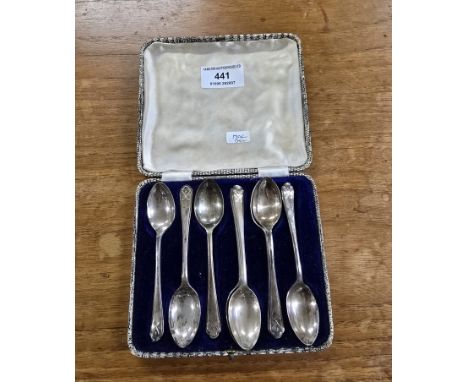 CASED SET OF 8 SHEFFIELD SILVER GOLFING TEA SPOONS, WEIGHT APPROX 109.1 GRAMS