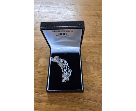 FINE 18CT WHITE GOLD LADIES NECK CHAIN WITH 14CT GOLD ART NOUVEAU STYLE GEM SET PENDANT, WEIGHT APPROX 7.5 GRAMS
