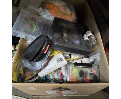BOX CONTAINING LARGE QUANTITY OF VARIOUS FLIES, TACKLE, FISHING FLOATS, HOOKS ETC