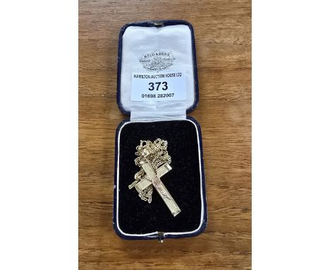 14CT GOLD CROSS PENDANT &amp; 14CT GOLD CHAIN, WEIGHT APPROX 6.6 GRAMS
