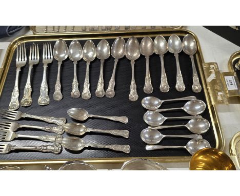 7 VARIOUS KINGS PATTERN SILVER FORKS, 13 VARIOUS SILVER KINGS PATTERN SPOONS, VARIOUS HALLMARKS INCLUDING DUBLIN, VICTORIAN E