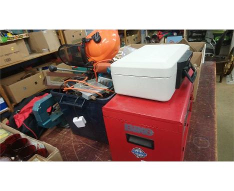Quantity of tools, stack on cabinets etc.