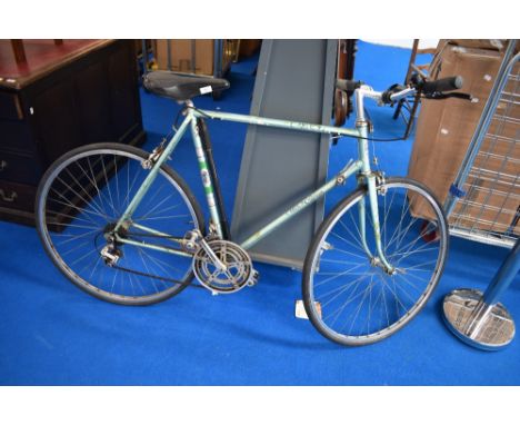 A vintage Carlton racking bike , includes drop handlebars