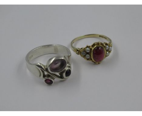 9ct Gold ring set cabochon amethyst and seed pearls, together with a silver dress ring 