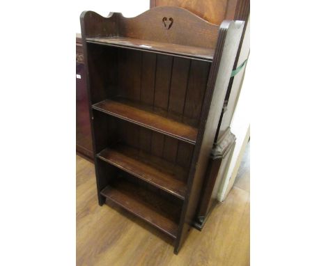 Small Arts and Crafts oak four shelf open bookcase, 54cm wide x 107cm high 