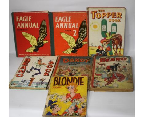 VINTAGE ANNUALS to include 'The Dandy Monster Comic' 1950, 'The Beano Book' 1951, 'The Beano Book' 1962, 'The Topper Book' 19
