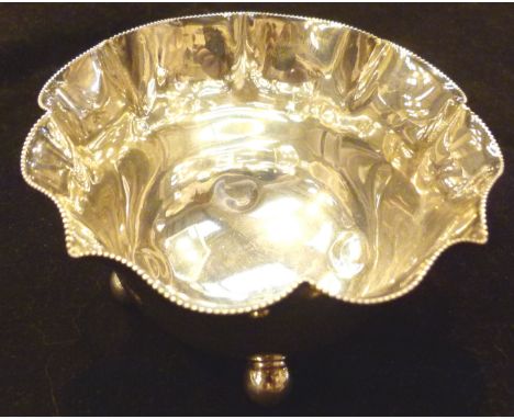 Hallmarked silver sugar bowl on ball feet, 79g, maker Henry Wilkinson and Co, London 1897