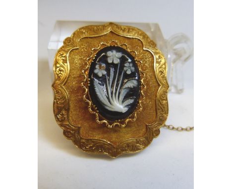 Antique yellow metal and enamel brooch    CONDITION REPORT:  Total weight is 9.2g