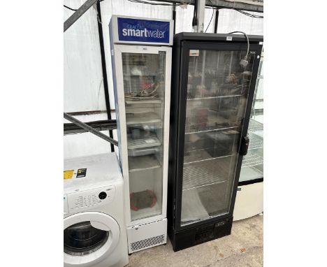 A GLACEAU SMART WATER GLASS FRONT DISPLAY FRIDGE