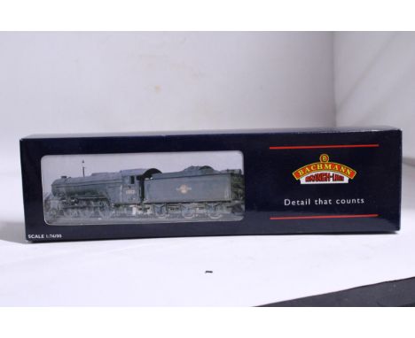 A BACHMANN OO GAUGE 31-559 V2 'GREEN ARROW' 60800 LOCOMOTIVE - AS NEW IN BOX