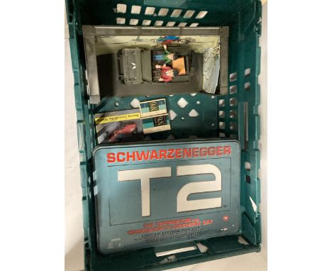 AN ARNOLD SCHWARZENEGGER THE TERMINATOR AND TERMINATOR TWO JUDGMENT DAY LIMITED EDITION BOX SET, 2007 TINS,A VINTAGE LUREL AN