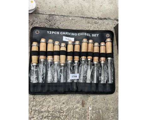 A TWELVE PIECE CARVING CHISEL SET