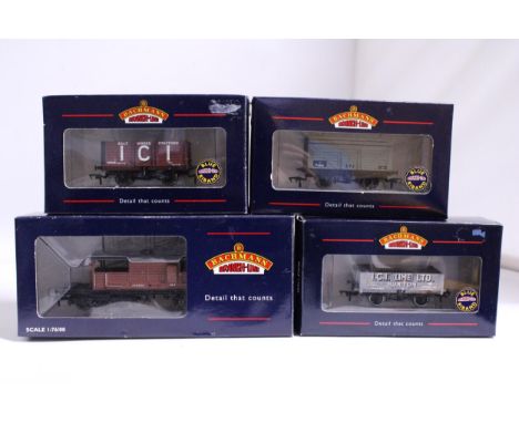 FOUR BACHMANN OO GAUGE ROLLING STOCK WAGONS TO INCLUDE 37-175 7 PLANK WAGON WITH COKE RAIL 'BR(PO)', 37-077 7 PLANK END DOOR 