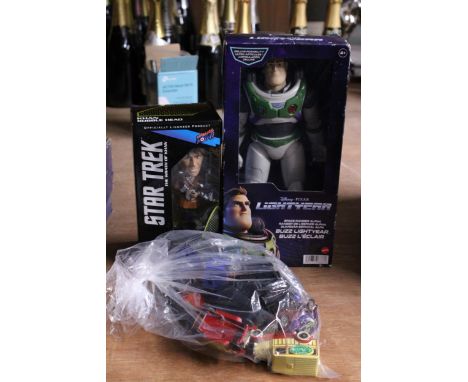 USS Enterprise NCC 1701 Dinky Toy 1976 (DEB) USS Enterprise NCC 1701 Dinky Toy 1976 (DEB)