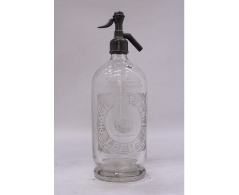 A VINTAGE PHOSFERRADE, LEEDS, SYPHON