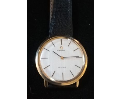 Omega de ville round 9ct gold cased manual wind watch in running order 