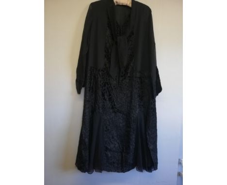 Vintage ladies black silk dress with embossed velvet decoration -bust 40"