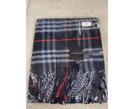 A new with tags Burberry 100% lambs wool Navy shawl 206 x 70cm 