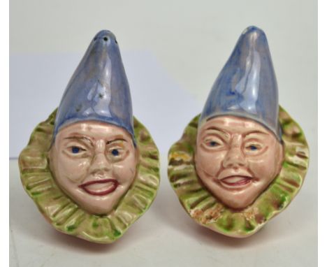 A Melba Works jester/clown salt and pepper set, M Wayne & Sons Ltd, height 9cm.