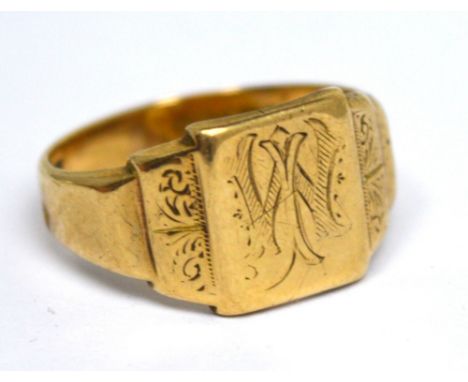A 9ct gold gentlemen's signet ring, square panel engraved with initials 'JW', size P, approx 4.5g.