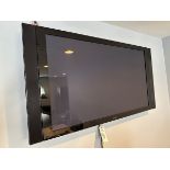 Pioneer Elite 50" HDTV | Rig Fee $25