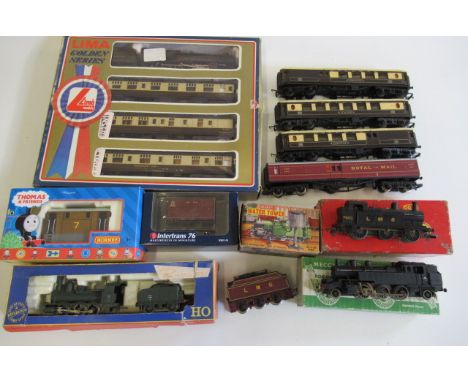 Lima G.W.R. Train Pack with King George V and three coaches, Hornby Thomas and Friends tram locomotive, Triang Jinty Tank, Ho