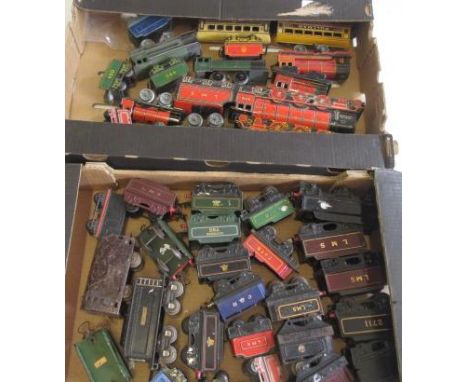 Playworn clockwork locomotives and tenders including Chad Valley, Hornby and others, P (Est. plus 21% premium inc. VAT)