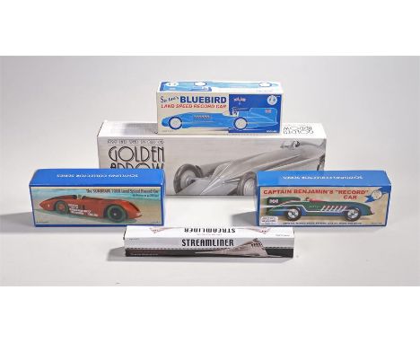 Boxed cars, to include Sir Ian's Bluebird, Sunbeam, Captain Benjamins Record Car, Golden Arrow, and a boxed Streamliner train