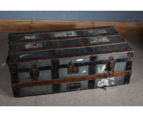 Early 20th century wooden bound travelling trunk