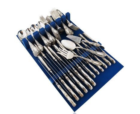 A TOWLE 100-PIECE STERLING SILVER FLATWARE SERVICEcomprising 100 pieces in the "King Richard" design (conceived 1932, the pat