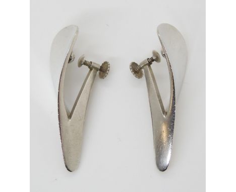 A PAIR OF GEORG JENSEN EARRINGS designed by Nanna Ditzel the silver sculptural earrings have screw fittings and are pattern n