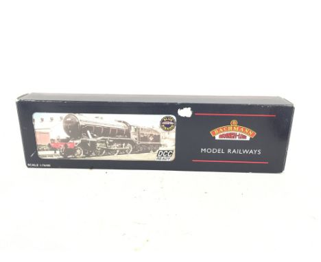 A Boxed Bachmann 00 Gauge K3 LNER 2934 Black Group Standard Tender. DCC. #32-275.