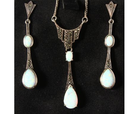 A SILVER GILSON OPAL NECKLACE and DROP EARRINGS.