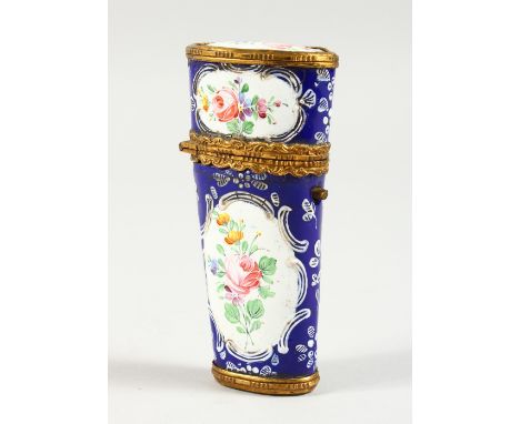 AN 18TH CENTURY BILSTON BLUE ENAMEL ETUI, with fitments and panels of flowers. 4ins long.