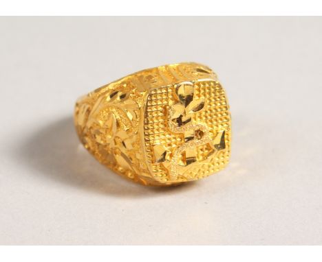 A 22CT GOLD ANCHOR SIGNET RING, 8gms.