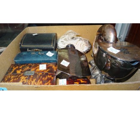 Silver plated collectables, including; a 19th century white metal mounted sewing set in a tortoiseshell case, a similar thimb