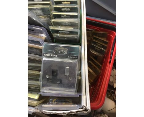 2 BOXES OF ELECTRICAL SILVER FINISH LIGHT AND SOCKET SWITCHES