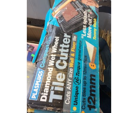 TILE CUTTER
