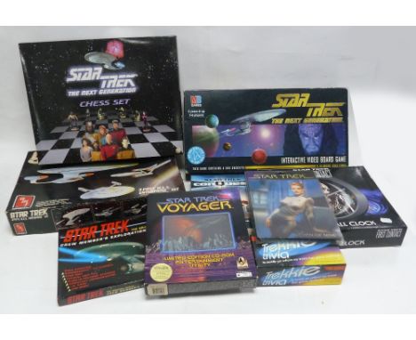 STAR TREK 'THE NEXT GENERATION' CHESS SET, together with a 1:2500 SCALE MODEL OF THE USS ENTERPRISE (3 PIECE SET), 'BORG' WAL