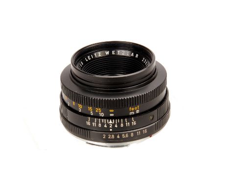 A Leitz Summicron-R f/2 50mm Lens, black, serial no. 2389213, body, G, elements, G, marks to rear element