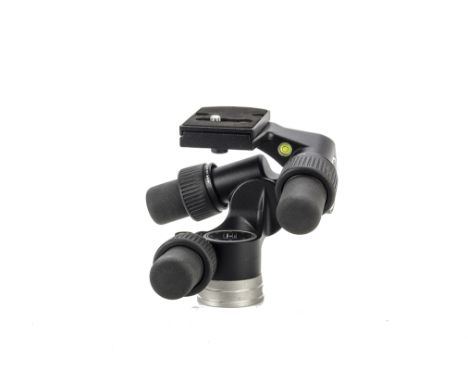 A Manfrotto 405 Pro Geared Tripod Head, with quick release plate, VG-E