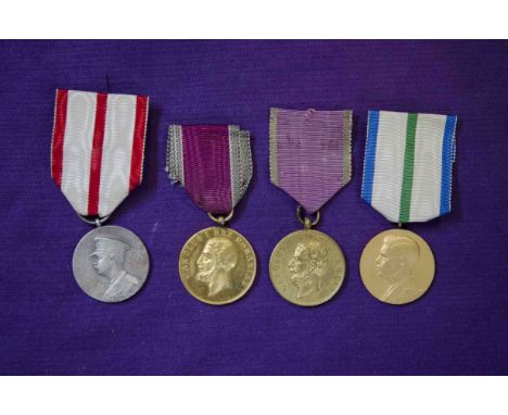 Romania, Order of Cultural Merit, Carol II issue, Second Class Merit Medals (2) for Merit in Education, and Merit in the Nati