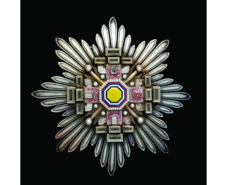 Manchukuo,Order of the Pillars of State, Second Class breast star, in silver, with gilt and enamelled centre and gilt reverse