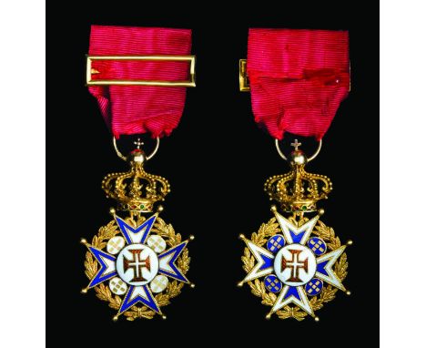 Portugal, Order of Christ, Knight’s breast badge, late 19th century / early 20th century, in gold, with blue, red and white e