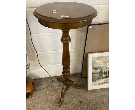 Modern pedestal plant stand or lamp table