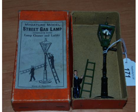 Diecast miniature model 'Street gas lamp' complete with lamp cleaner and ladder in original box.