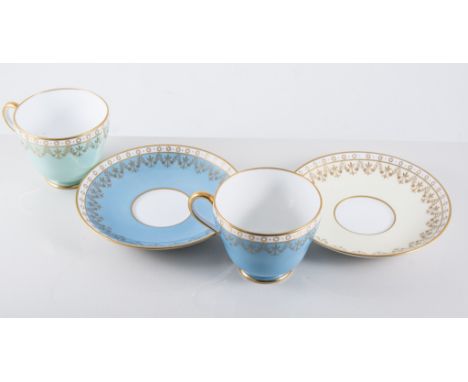 Spode Copelands presentation half tea service, in a fitted case.