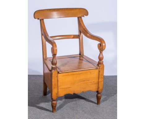 Edwardian oak commode chair, 57cm.