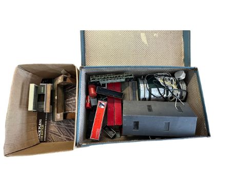 00 Gauge model railways and accessories in suitcase and further box, including; Twix Twin Railway boxed Restaurant Car 1/588,