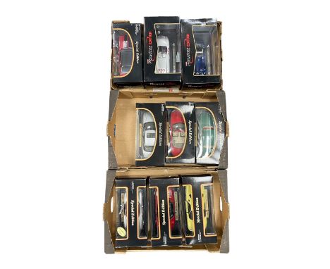 Maisto. 1/18th scale car collection, generally excellent in  good or better boxes (some cellophane discolouration), with rang